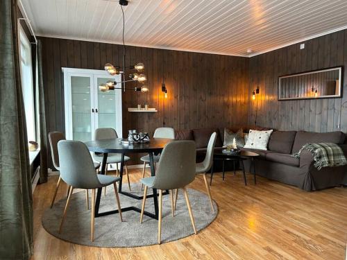 Kviteseid Apartment | Leilighet Ski in/out, golf