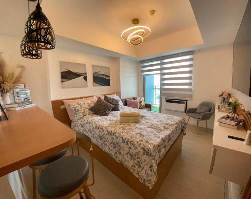 San Fernando Apartment | LeisureStay Studio @ Azure North