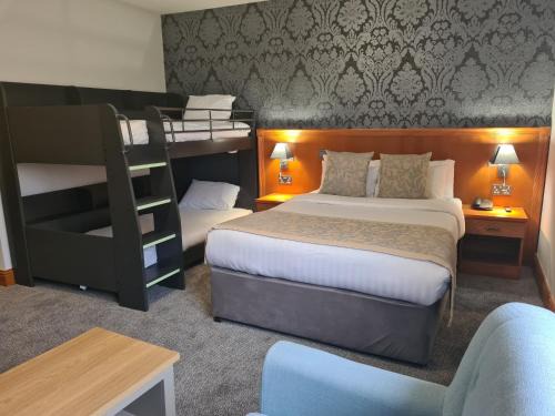 Carrick-on-Shannon Hotel | Leitrim Marina Hotel