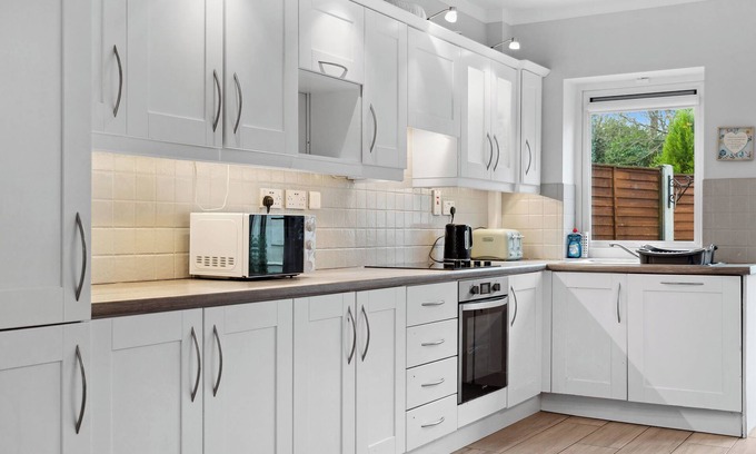 Leixlip House | Leixlip Contractor housing - sleeps 5