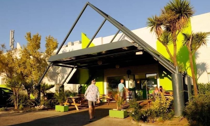 Septemes-les-Vallons Hotel | Lemon Hotel Plan de Campagne Marseille
