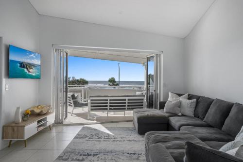 North Creek Apartment | Lennox Head Waves Beachfront Penthouse