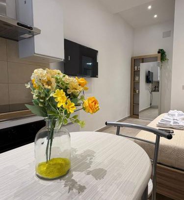 Monreale Apartment | LeRoccheRoom