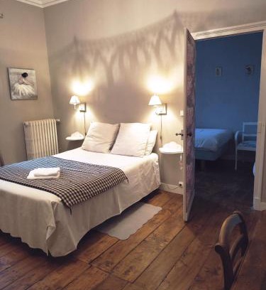 Condom Bed & Breakfast | Les Angelots
