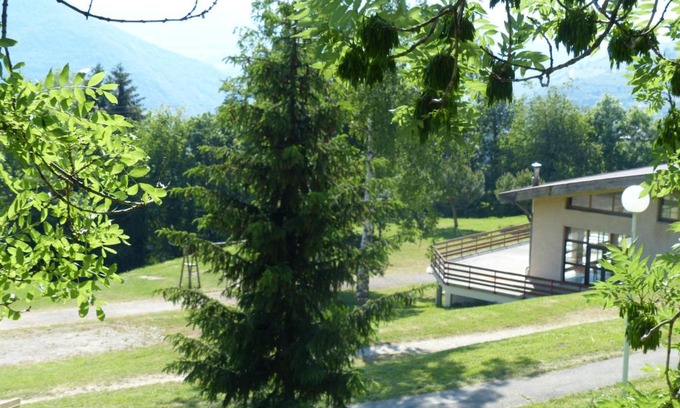 La Motte-d'Aveillans Hotel | Les Aveilles