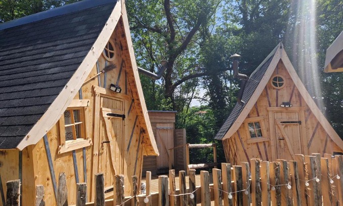 Saint-Diery House | Les cabanes féeriques du Cheix