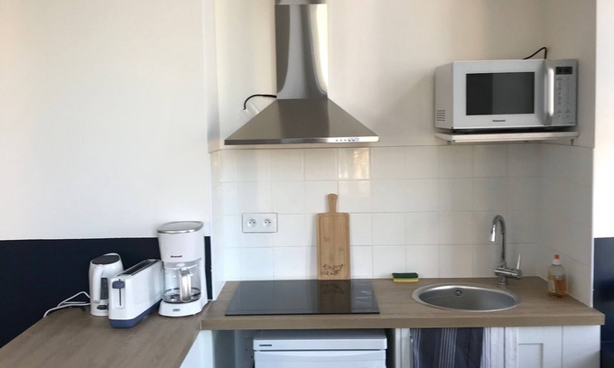 Boulogne-Centre Apartment | Les Cabines du Mirador 1 - Apartment with Marina View