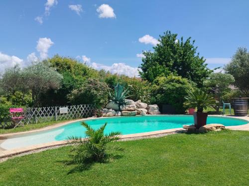 Pujaut Bed & Breakfast | Les chambres d hôtes de Jade