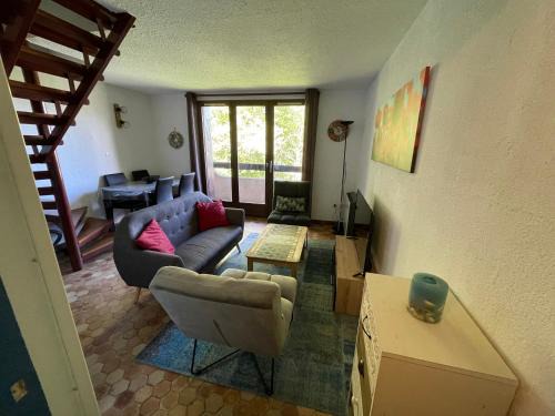 Saint-Leger-les-Melezes Apartment | Les Chardons - Apt duplex vue montagne