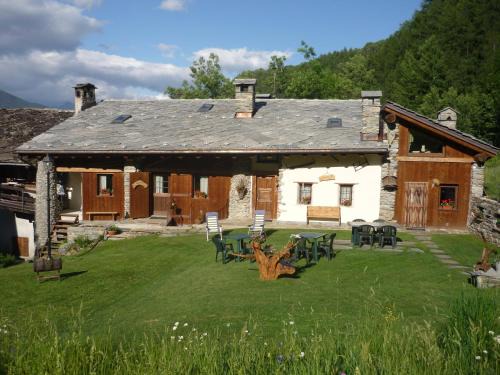 Grand Haury Apartment | Les Chevreuils