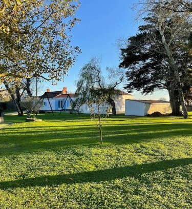 Beauvoir-sur-Mer House | LES CRISTELLES