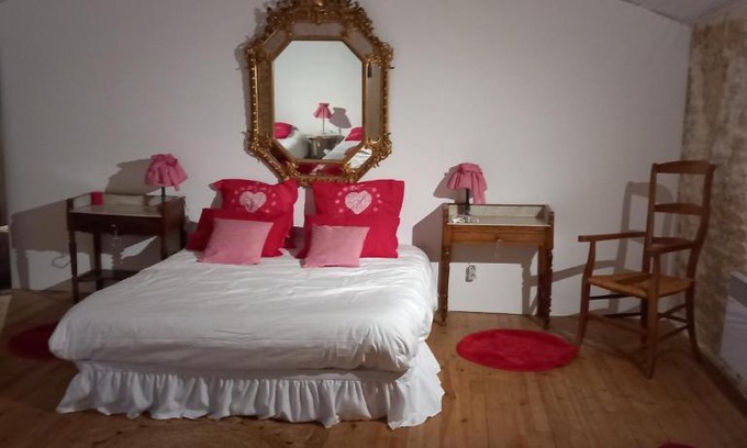 Allas-Bocage Bed & Breakfast | Les Demeures de la Laigne