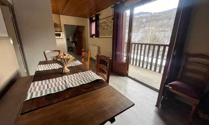 Vallouise Apartment | LES Ecrins. Spacieux T2 Proche des Stations de Puy St Vincent et de Pelvoux