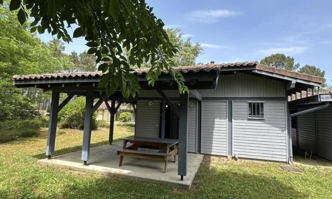 Brocas House | Les Hélianthèmes - Brocas
