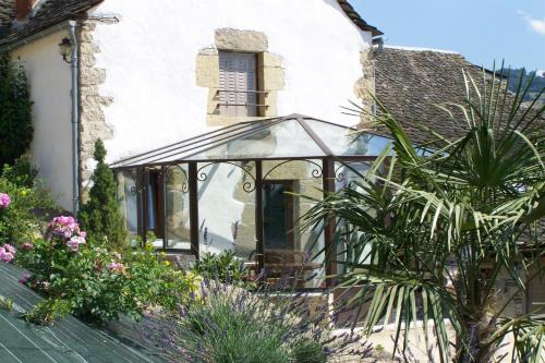 Castelnau-de-Mandailles Bed & Breakfast | Les Hôtes du Lac, Chambres et tables d'hôtes