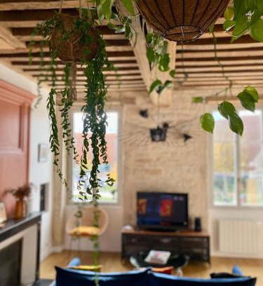 Faubourg-Raines Apartment | Les Jardins de La Cité