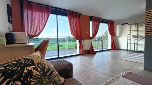 Digoin Apartment | Les Jardins Ducarouge 3 climatisé