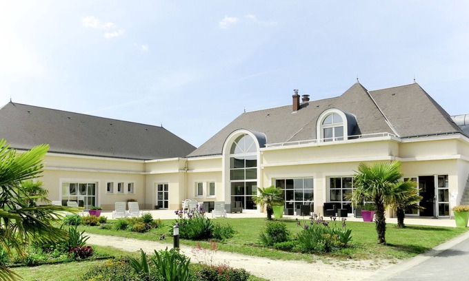 Azay-le-Rideau House | Les Jardins Renaissance by Interhome