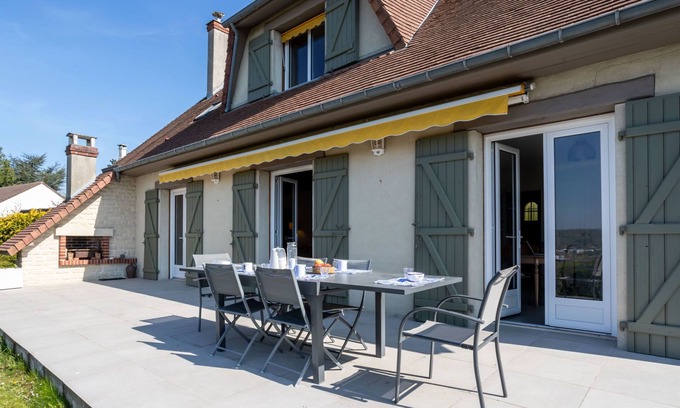 Touques House | Les Jonquilles by Interhome