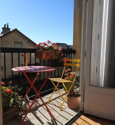 Arpajon-sur-Cere Apartment | Les Marmottes