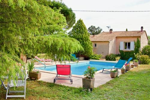 Carpentras Villa | Les murmures du Temps Villa 3 Chambres avec Piscine