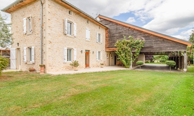 Montsaunes House | Les Navarrines - Belle maison avec jardin