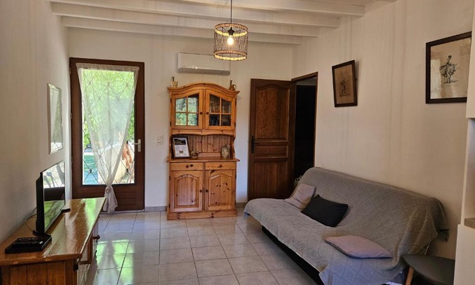 Ansouis Apartment | Les oliviers