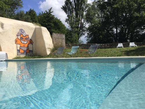 Mirabel-et-Blacons House | Les pieds dans l'eau- gîte l'Estancot-plage privée
