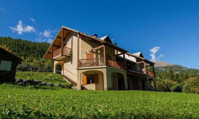 Puy-Saint-Vincent Ski Chalet | Les Ribambelles