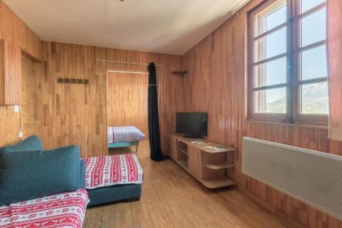 Saint-Leger-les-Melezes Apartment | Les Serinthes - Pour 4 station accessible à pied