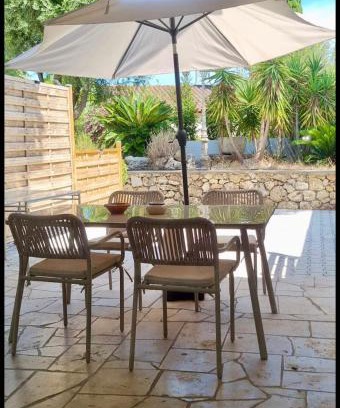 Saint-Raphael Apartment | Les Studios Famandiers