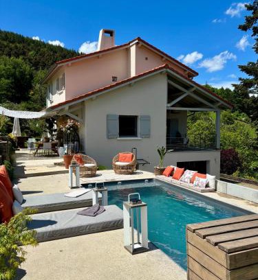 La Valla-en-Gier House | Les terrasses du Pilat