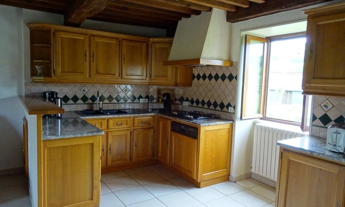 Germolles-sur-Grosne House | Les Thozets - GERMOLLES-SUR-GROSNE