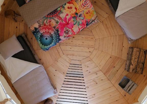 Haut-Bois Apartment | Les tipis d'Adri sur RB&B