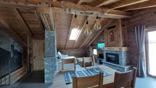 La Salle Apartment | Les Tours