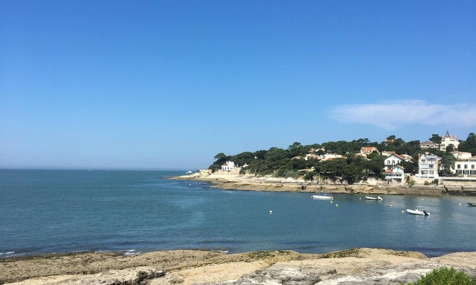 Reaux House | Les Vendangeurs - Sleeps 2 (1 Bedroom) - Stylish House With Heated Pool