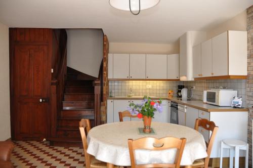 Veyrier-du-Lac House | Les Weitchiis