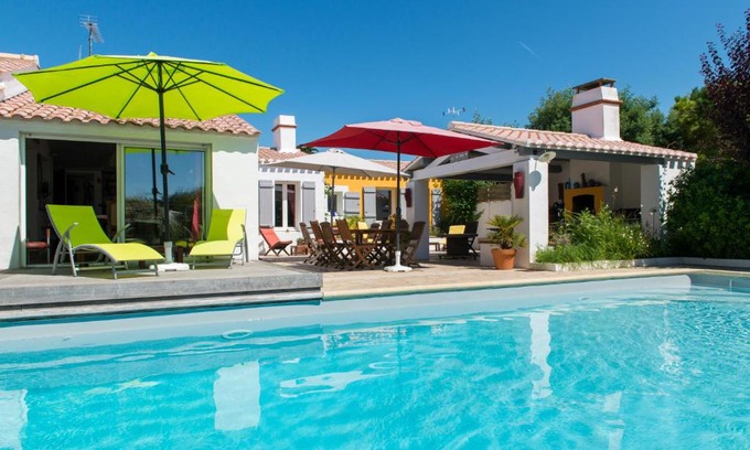 Noirmoutier-en-l'Ile Bed & Breakfast | Les Yeux Bleus Bed & Breakfast
