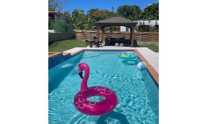 Cabo Rojo House | less than a 10 minute drive to the Beach! family-cozy house