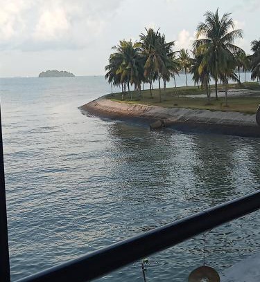 Taman Haji Zainal Apartment | Lestari Seaview Homestay
