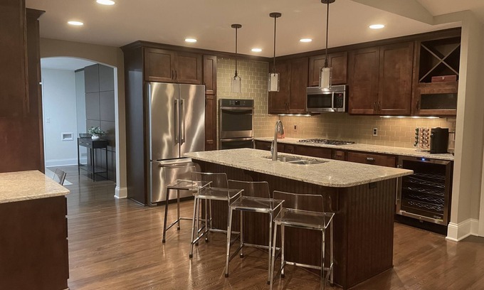 Edina House | 🎂 Let Them Eat Cake in this Fun Edina Family and Pet Friendly Home 🍰