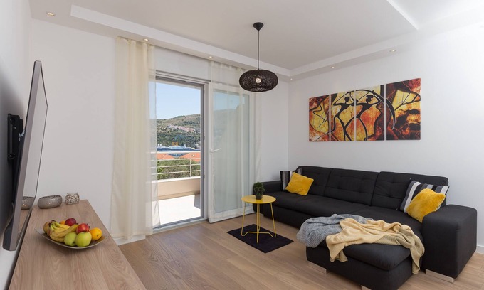 Babin Kuk Apartment | Let us be your host!