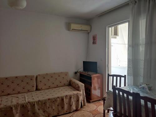 Qender Apartment | Leta's Apartment