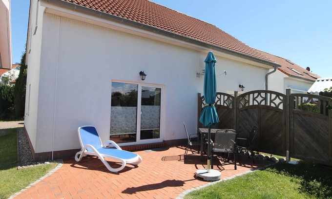 Rerik Apartment | Leuchtturmstraße house 25, only 150 m from the Baltic Sea - Leuchtturmstraße