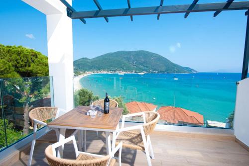 Evgiros Apartment | Levanda Suites