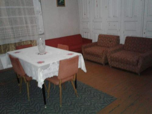 Zugdidi House | Levani's GuestHouse