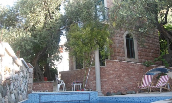 Sveti Stefan Bed & Breakfast | Levantin Inn 1,2 Room N11