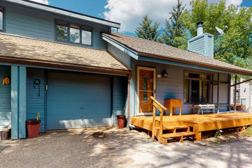 Eagle-Vail House | Lewis' Outpost