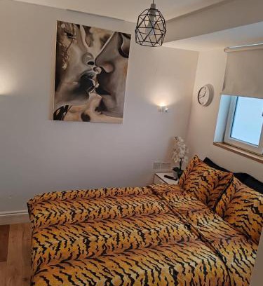 Notting Dale Bed & Breakfast | LGBTQ-Double room