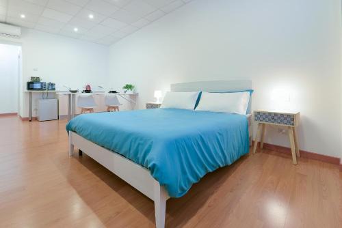Centro Urbano Apartment | LHE Les Trois Merveilles